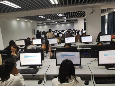 管理學院新生圖書館資源利用學習講座 計算機輔助設備技術開發專題